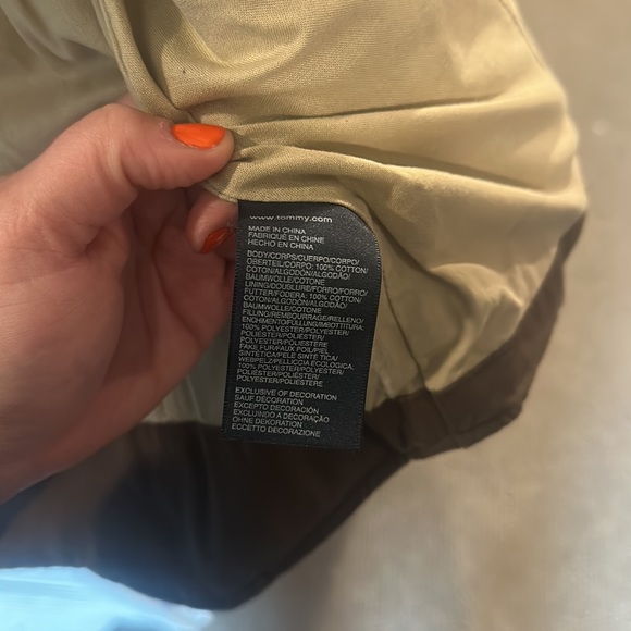 Tommy Hilfiger Brown Lined Vest - Picture 8 of 8